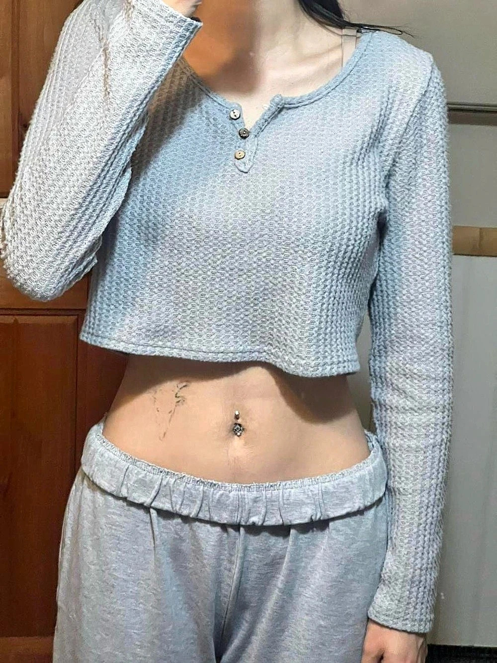 ROMWE Cropped Knit Top Gray Small Like New